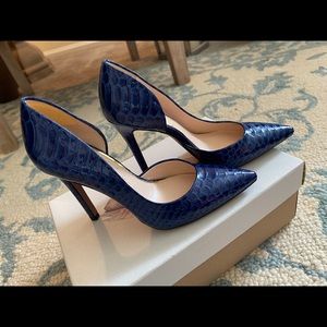 Very cute and sassy blue shoe